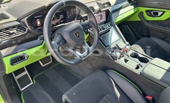 Buy Used Lamborghini Urus Green Car in Ali Sabieh in Ali Sabieh Region Buy Used Lamborghini Urus Green Car in Ali Sabieh in Ali Sabieh Region
