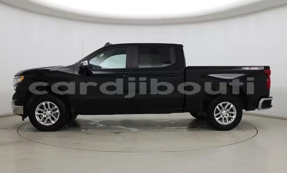 Buy Used Chevrolet Silverado Black Car in Djibouti in Djibouti Region Buy Used Chevrolet Silverado Black Car in Djibouti in Djibouti Region