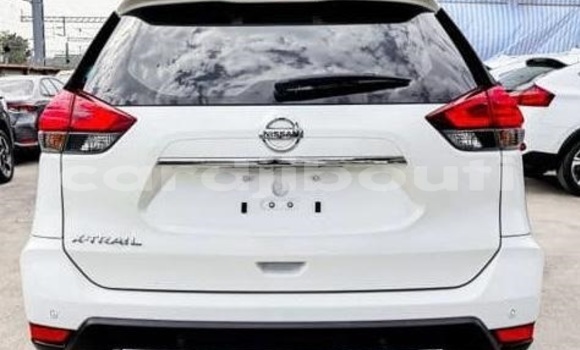 Buy Used Nissan X–Trail White Car in Djibouti city in East africa Buy Used Nissan X–Trail White Car in Djibouti city in East africa