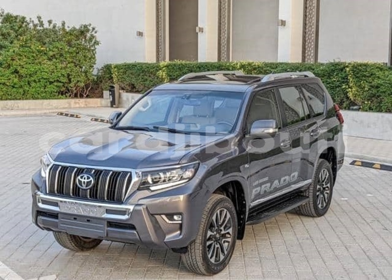 Big with watermark toyota land cruiser prado east africa djibouti city 4619