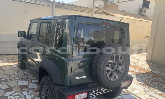 Acheter Occasion Voiture Suzuki Jimny Vert à Djibouti city, East africa Acheter Occasion Voiture Suzuki Jimny Vert à Djibouti city, East africa
