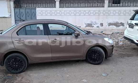 Acheter Occasion Voiture Suzuki Dzire Marron à Djibouti city, East africa Acheter Occasion Voiture Suzuki Dzire Marron à Djibouti city, East africa