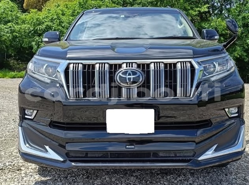 Big with watermark toyota land cruiser prado east africa djibouti city 4646