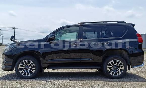 Acheter Occasion Voiture Toyota Land Cruiser Prado Noir à Djibouti city, East africa Acheter Occasion Voiture Toyota Land Cruiser Prado Noir à Djibouti city, East africa