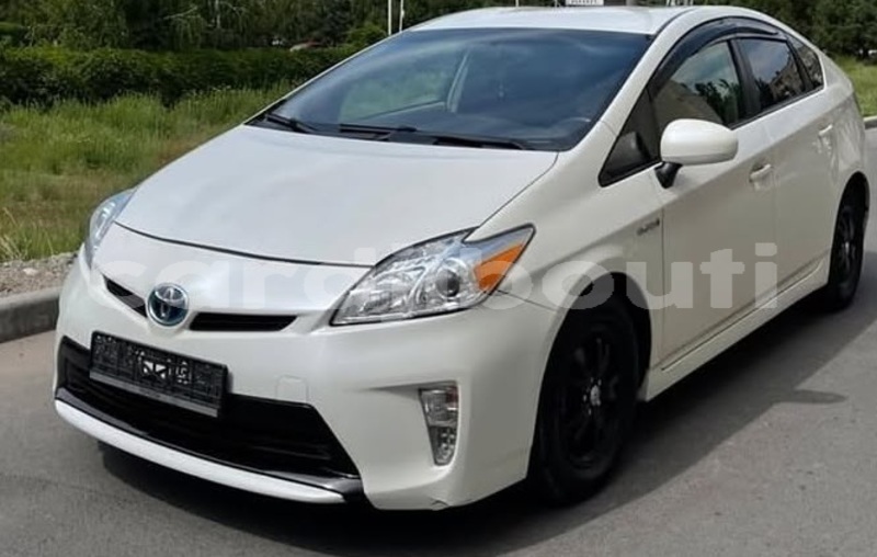 Big with watermark toyota prius east africa djibouti city 4664