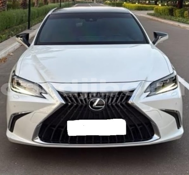 Big with watermark lexus es east africa djibouti city 4674