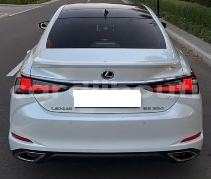 Big with watermark lexus es east africa djibouti city 4674