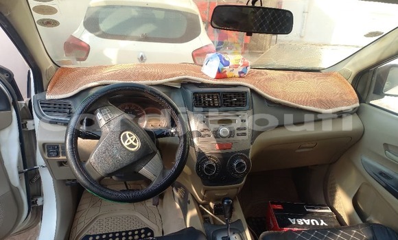 Acheter Occasion Voiture Toyota Avanza Blanc à Djibouti, Djibouti Region Acheter Occasion Voiture Toyota Avanza Blanc à Djibouti, Djibouti Region