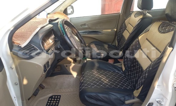 Acheter Occasion Voiture Toyota Avanza Blanc à Djibouti, Djibouti Region Acheter Occasion Voiture Toyota Avanza Blanc à Djibouti, Djibouti Region