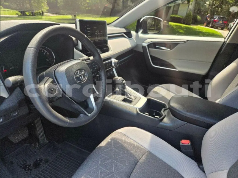Big with watermark toyota rav4 ali sabieh region ali sabieh 4684