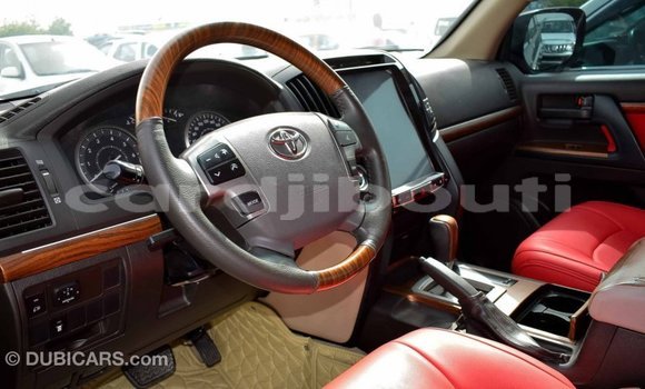 Buy Import Toyota Land Cruiser Black Car in Import - Dubai in Ali Sabieh Region Buy Import Toyota Land Cruiser Black Car in Import - Dubai in Ali Sabieh Region