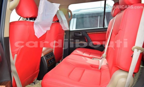 Buy Import Toyota Land Cruiser Black Car in Import - Dubai in Ali Sabieh Region Buy Import Toyota Land Cruiser Black Car in Import - Dubai in Ali Sabieh Region