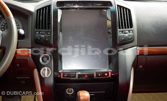 Buy Import Toyota Land Cruiser Black Car in Import - Dubai in Ali Sabieh Region Buy Import Toyota Land Cruiser Black Car in Import - Dubai in Ali Sabieh Region