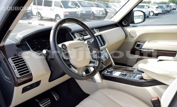 Buy Import Land Rover Range Rover White Car in Import - Dubai in Ali Sabieh Region Buy Import Land Rover Range Rover White Car in Import - Dubai in Ali Sabieh Region
