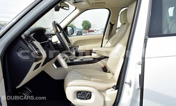 Buy Import Land Rover Range Rover White Car in Import - Dubai in Ali Sabieh Region Buy Import Land Rover Range Rover White Car in Import - Dubai in Ali Sabieh Region