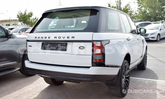 Buy Import Land Rover Range Rover White Car in Import - Dubai in Ali Sabieh Region Buy Import Land Rover Range Rover White Car in Import - Dubai in Ali Sabieh Region