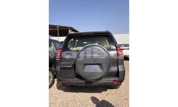 Buy Import Toyota Prado Other Car in Import - Dubai in Ali Sabieh Region Buy Import Toyota Prado Other Car in Import - Dubai in Ali Sabieh Region