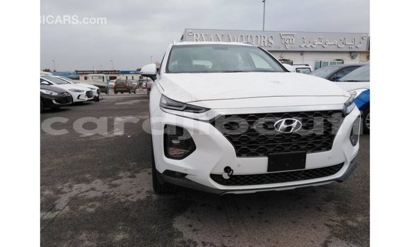 Buy Import Hyundai Santa Fe White Car in Import - Dubai in Ali Sabieh Region Buy Import Hyundai Santa Fe White Car in Import - Dubai in Ali Sabieh Region