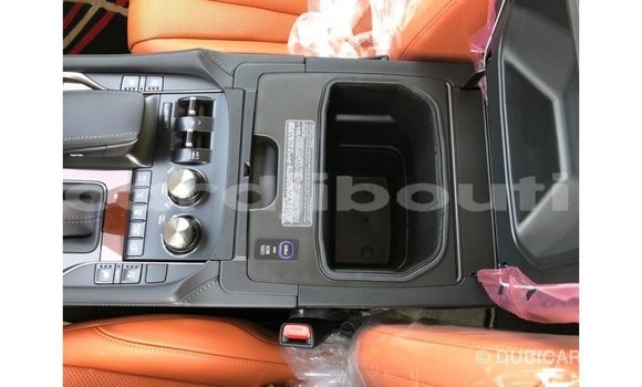 Acheter Import Voiture Lexus LX Blanc à Import - Dubai, Ali Sabieh Region Acheter Import Voiture Lexus LX Blanc à Import - Dubai, Ali Sabieh Region