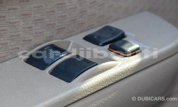 Buy Import Toyota Land Cruiser Beige Car in Import - Dubai in Ali Sabieh Region Buy Import Toyota Land Cruiser Beige Car in Import - Dubai in Ali Sabieh Region