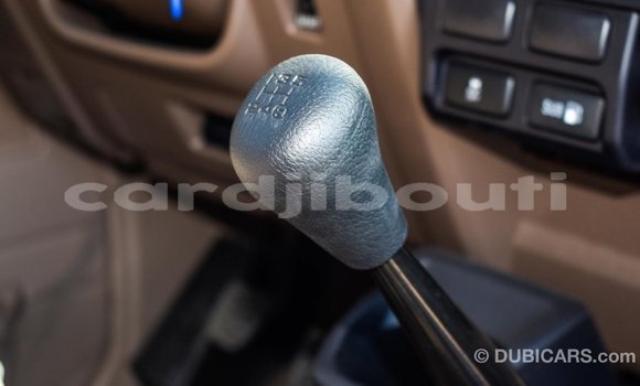 Buy Import Toyota Land Cruiser Beige Car in Import - Dubai in Ali Sabieh Region Buy Import Toyota Land Cruiser Beige Car in Import - Dubai in Ali Sabieh Region