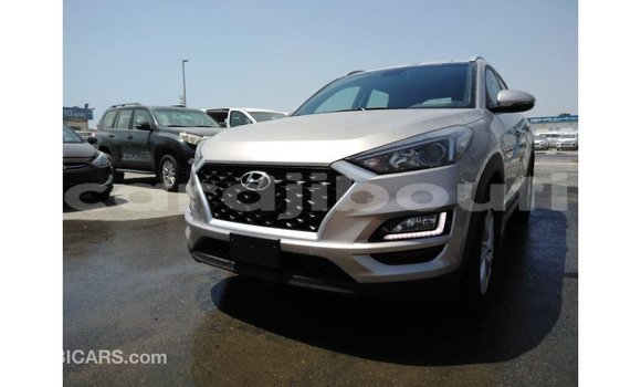 Buy Import Hyundai Tucson Other Car in Import - Dubai in Ali Sabieh Region Buy Import Hyundai Tucson Other Car in Import - Dubai in Ali Sabieh Region