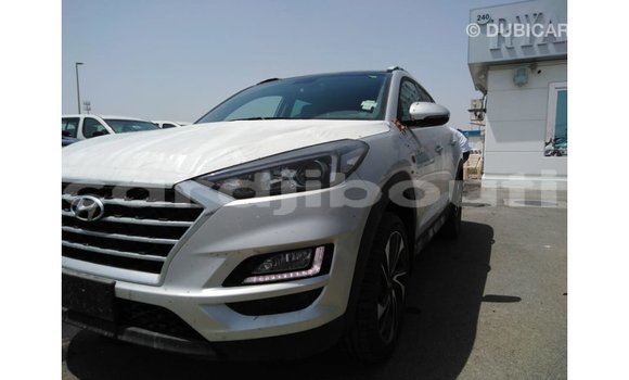 Buy Import Hyundai Tucson Other Car in Import - Dubai in Ali Sabieh Region Buy Import Hyundai Tucson Other Car in Import - Dubai in Ali Sabieh Region