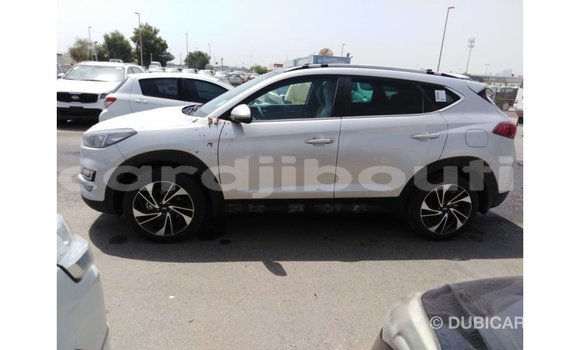 Buy Import Hyundai Tucson Other Car in Import - Dubai in Ali Sabieh Region Buy Import Hyundai Tucson Other Car in Import - Dubai in Ali Sabieh Region