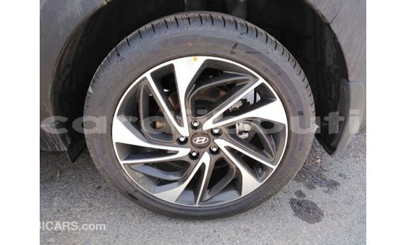 Buy Import Hyundai Tucson Other Car in Import - Dubai in Ali Sabieh Region Buy Import Hyundai Tucson Other Car in Import - Dubai in Ali Sabieh Region