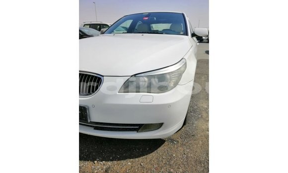 Acheter Import Voiture BMW X1 Blanc à Import - Dubai, Ali Sabieh Region Acheter Import Voiture BMW X1 Blanc à Import - Dubai, Ali Sabieh Region