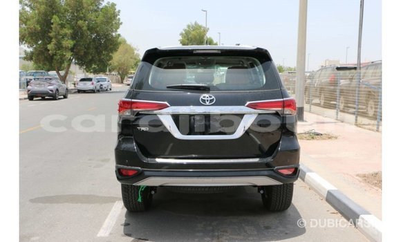 Buy Import Toyota Fortuner Black Car in Import - Dubai in Ali Sabieh Region Buy Import Toyota Fortuner Black Car in Import - Dubai in Ali Sabieh Region