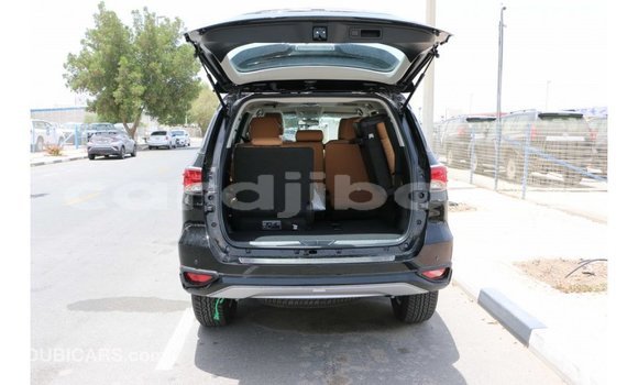 Buy Import Toyota Fortuner Black Car in Import - Dubai in Ali Sabieh Region Buy Import Toyota Fortuner Black Car in Import - Dubai in Ali Sabieh Region