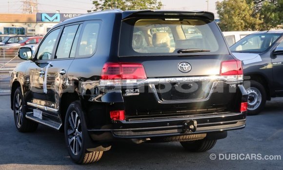 Buy Import Toyota Land Cruiser Black Car in Import - Dubai in Ali Sabieh Region Buy Import Toyota Land Cruiser Black Car in Import - Dubai in Ali Sabieh Region