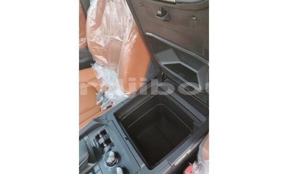 Acheter Import Voiture Lexus LX Blanc à Import - Dubai, Ali Sabieh Region Acheter Import Voiture Lexus LX Blanc à Import - Dubai, Ali Sabieh Region