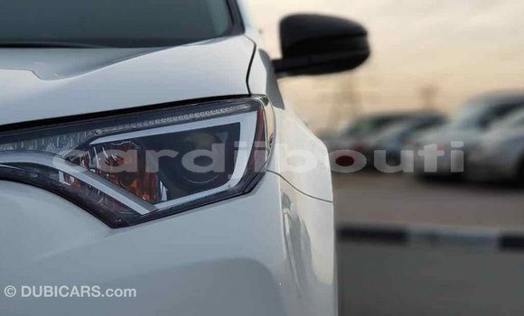 Buy Import Toyota RAV4 White Car in Import - Dubai in Ali Sabieh Region Buy Import Toyota RAV4 White Car in Import - Dubai in Ali Sabieh Region