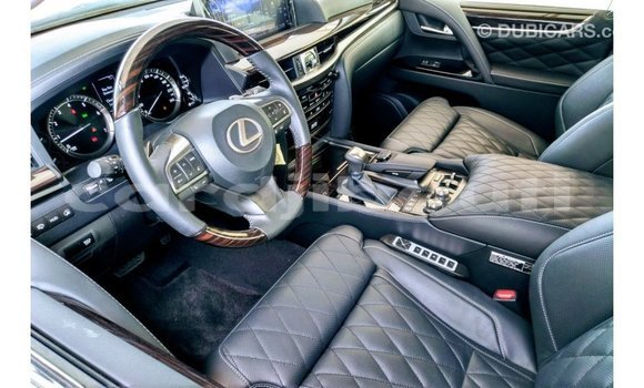 Acheter Import Voiture Lexus LX Autre à Import - Dubai, Ali Sabieh Region Acheter Import Voiture Lexus LX Autre à Import - Dubai, Ali Sabieh Region