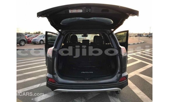 Buy Import Toyota 4Runner Black Car in Import - Dubai in Ali Sabieh Region Buy Import Toyota 4Runner Black Car in Import - Dubai in Ali Sabieh Region