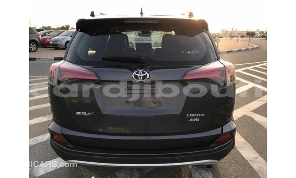 Buy Import Toyota 4Runner Black Car in Import - Dubai in Ali Sabieh Region Buy Import Toyota 4Runner Black Car in Import - Dubai in Ali Sabieh Region
