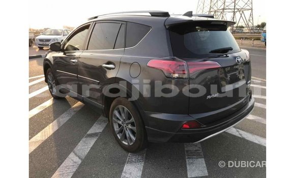 Buy Import Toyota 4Runner Black Car in Import - Dubai in Ali Sabieh Region Buy Import Toyota 4Runner Black Car in Import - Dubai in Ali Sabieh Region
