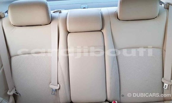 Buy Import Lexus ES White Car in Import - Dubai in Ali Sabieh Region Buy Import Lexus ES White Car in Import - Dubai in Ali Sabieh Region