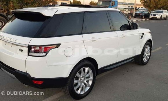 Buy Import Land Rover Range Rover White Car in Import - Dubai in Ali Sabieh Region Buy Import Land Rover Range Rover White Car in Import - Dubai in Ali Sabieh Region