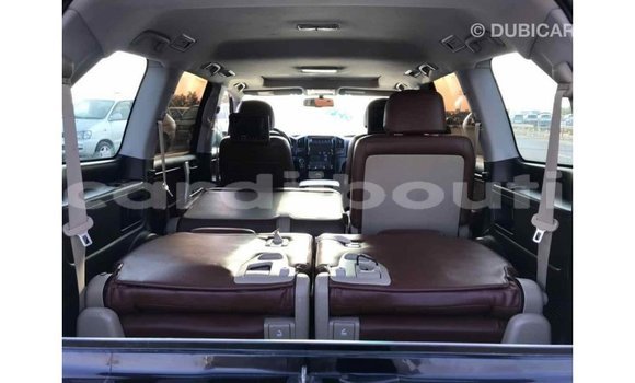 Buy Import Toyota Land Cruiser Black Car in Import - Dubai in Ali Sabieh Region Buy Import Toyota Land Cruiser Black Car in Import - Dubai in Ali Sabieh Region