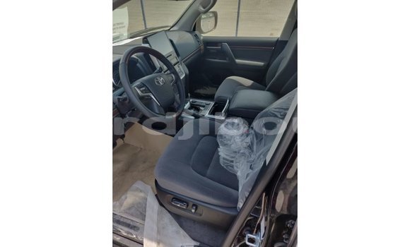 Buy Import Toyota Land Cruiser Black Car in Import - Dubai in Ali Sabieh Region Buy Import Toyota Land Cruiser Black Car in Import - Dubai in Ali Sabieh Region