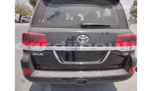 Buy Import Toyota Land Cruiser Black Car in Import - Dubai in Ali Sabieh Region Buy Import Toyota Land Cruiser Black Car in Import - Dubai in Ali Sabieh Region