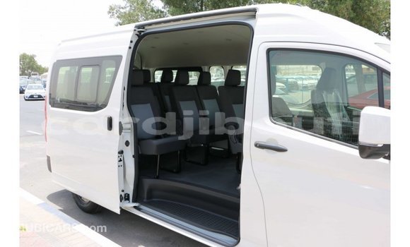 Buy Import Toyota Hiace White Car in Import - Dubai in Ali Sabieh Region Buy Import Toyota Hiace White Car in Import - Dubai in Ali Sabieh Region