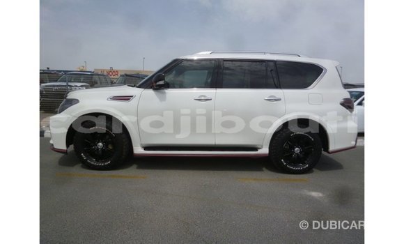 Acheter Import Voiture Nissan Patrol Blanc à Import - Dubai, Ali Sabieh Region Acheter Import Voiture Nissan Patrol Blanc à Import - Dubai, Ali Sabieh Region