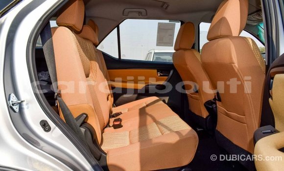 Buy Import Toyota Fortuner Other Car in Import - Dubai in Ali Sabieh Region Buy Import Toyota Fortuner Other Car in Import - Dubai in Ali Sabieh Region
