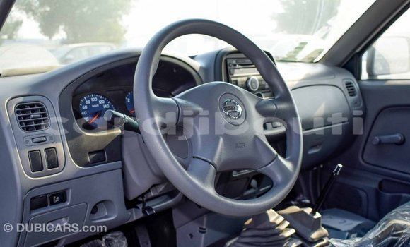 Buy Import Nissan NP 300 White Car in Import - Dubai in Ali Sabieh Region Buy Import Nissan NP 300 White Car in Import - Dubai in Ali Sabieh Region