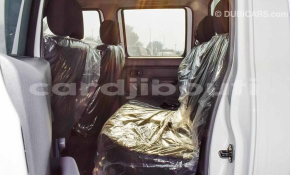 Buy Import Nissan NP 300 White Car in Import - Dubai in Ali Sabieh Region Buy Import Nissan NP 300 White Car in Import - Dubai in Ali Sabieh Region