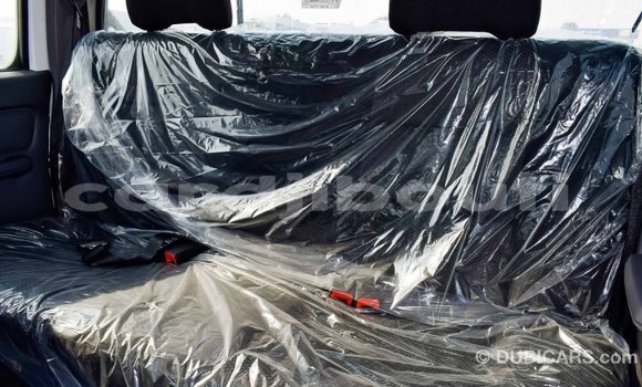 Buy Import Nissan NP 300 White Car in Import - Dubai in Ali Sabieh Region Buy Import Nissan NP 300 White Car in Import - Dubai in Ali Sabieh Region